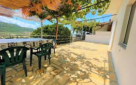 Sea Horizon House Alexis
